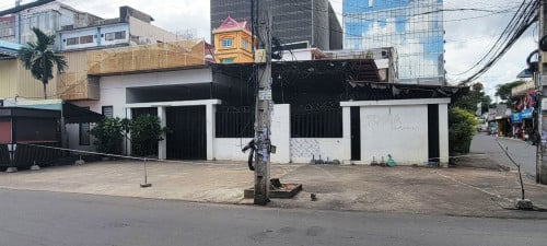 ផ្ទះអាជីវកម្មសម្រាប់ជួលនៅសង្កាត់ផ្សារដេប៉ូ1 | Shophouse for rent in Sangkat Phsar Depo 1