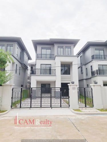 Queen B II វីឡា 5បន្ទប់គេងសម្រាប់លក់នៅ Chip Mong 6A