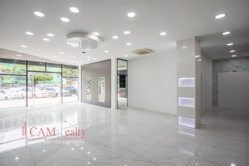 179 sqm Retail Space For Rent in Diamond Island (Koh Pich)