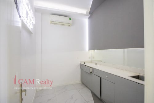 179 sqm Retail Space For Rent in Diamond Island (Koh Pich)