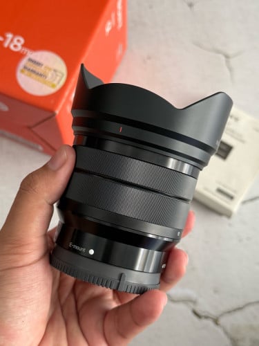 Sony E 10-18mm F4 G OSS Demo 99.99%