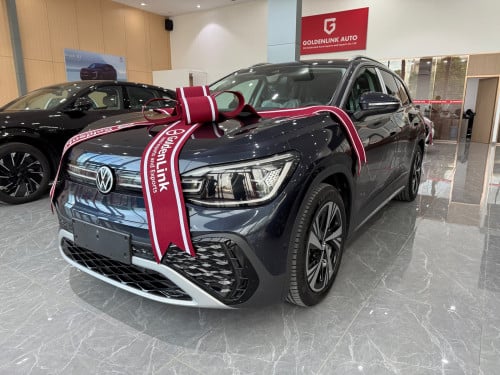 Volkswagen ID 6 cross