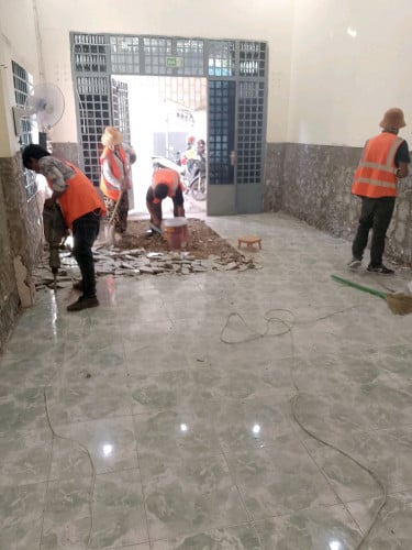 មានទទួលជុសជុលកែលម្អផ្ទះ