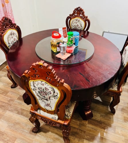 តុបាយលក់