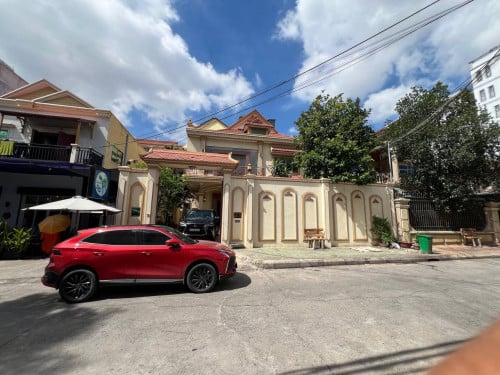 វីឡាជួល ខាងកើតផ្សារទួលទំពូង