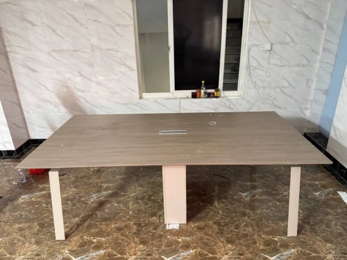 តុអង្គុយលេងលក់ប្រញាប់លក់តែ120$