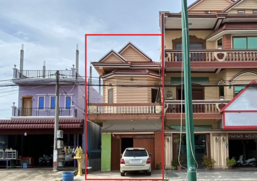 ๐ฆHouse Available for Urgent Sale at a Special Price (Negotiable).
