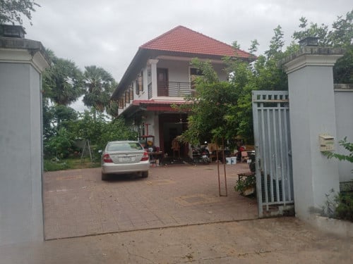 🏦House Available for Urgent Sale at a Special Price (Negotiable).