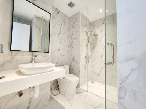 2 bedroom for rent BKK