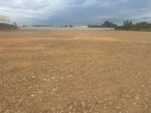 ដីជួល​ អាចសាងសង់ឃ្លាំងបាន