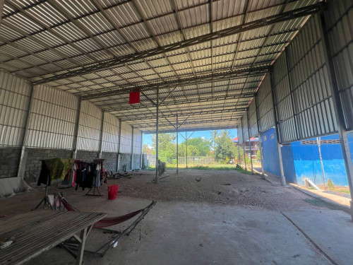 🏦Warehouse Available for Urgent Sale at a Special Price (Negotiable).