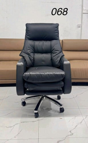 Boss premium chair