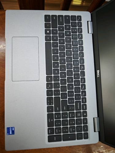 Dell Latitude 5520 i5-1145G7/16GB/256GB/15.6