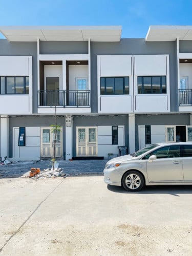 ផ្ទះលក់បុរីចតុមុខ☘️