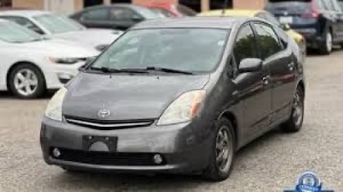 Prius 2009 (grey) with FULL INSURANCE