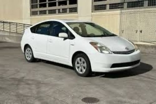 Prius 2009 with FULL INSURANCE