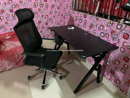 Table and chair Office