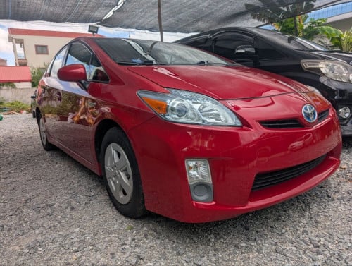 ឡានថ្មី