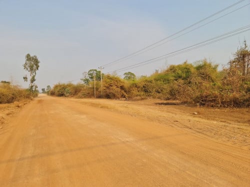 ដីលក់ផ្លូវលេខ 1440(40m) ស្រុកឧដុង្គ ខេត្តកំពង់ស្ពឺ