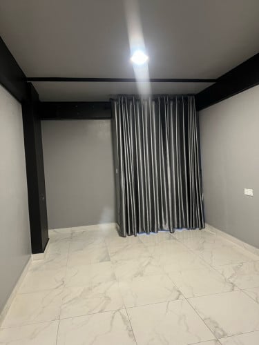 ខុនដូ Arakawa ជាន់ទី 18 លក់វិញ $5,500