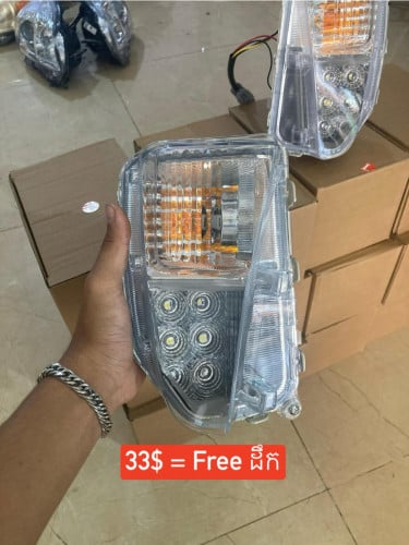 ពិលសុីញូវ Prius 2012 តំលៃ ១ គូរ 33$ Free ដឹក