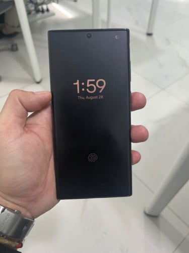 លក់ទូរស័ព្ទSamsung s22 Ultra USA 1sim +esim Ram 8g ចរចាបាន