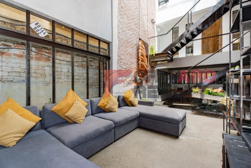 🏡 Western Style 4 Bedrooms Renovated Villa available for rent in Tonle Bassac Area (V294)