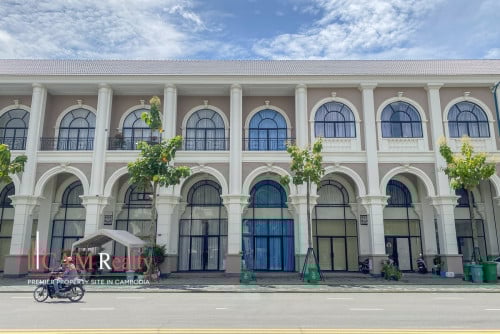 🏡4 Bedrooms Shophouse For Rent | In Peng Huoth Boeng Snor