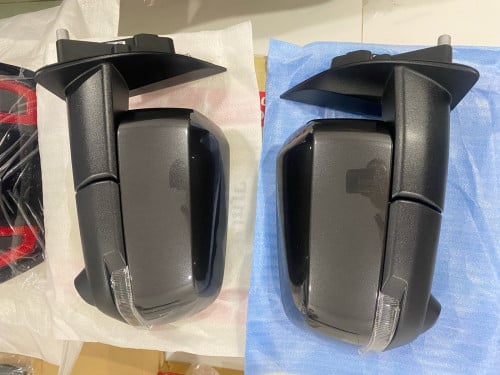 កញ្ចក់ចំហៀង  សម្រាប់ផ្លាស់ប្តូរលើរថយន្ត 🧰🛠️