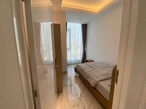 J Tower 2 condominium 2 bedroom for rent