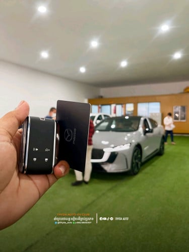 New stock សោរ Original របស់ឡានMazda EZ6