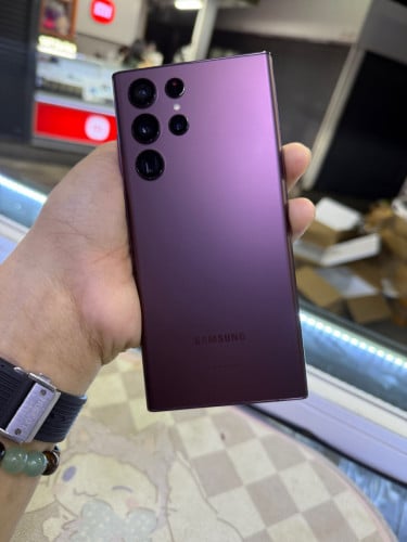 Samsung S22ultra 512Gក្រុមហ៊ុន ស្អាតដូចថ្មី