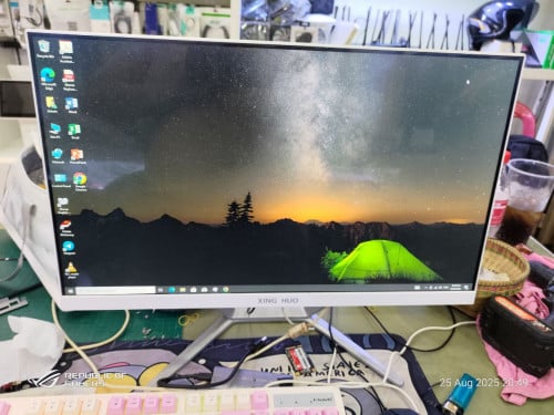 Sell All in one 24inch look like new 99% for working and studying