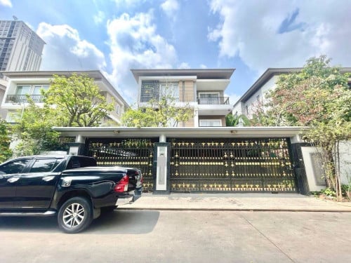 វីឡាទោលរ៉ូសាណាលក់បន្ទាន់នៅបុរីប៉េងហួតសែនសុខ