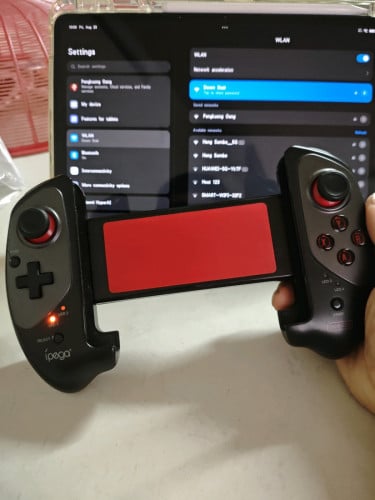 ដៃ game ភ្ចាប់ Bluetooth ជាមួយទូរស័ព្ទ