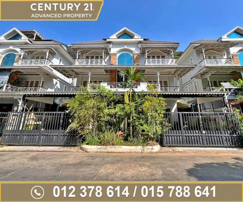 វីឡាភ្លោះ (Twin) ក្នុងបុរី វិមានភ្នំពេញ 598 ផ្លូវឯកឧត្តម ជាសុផារ៉ា ត្រូវការលក់បន្ទាន់ខ្លាំង