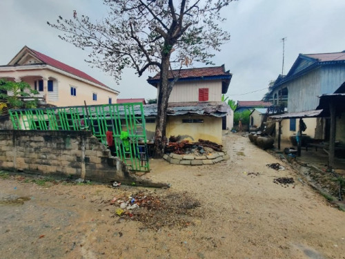 🏦House Available for Urgent Sale at a Special Price (Negotiable).
