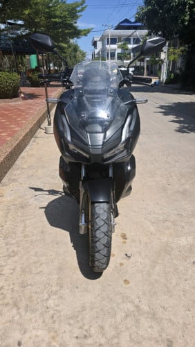 HONDA ADV 021