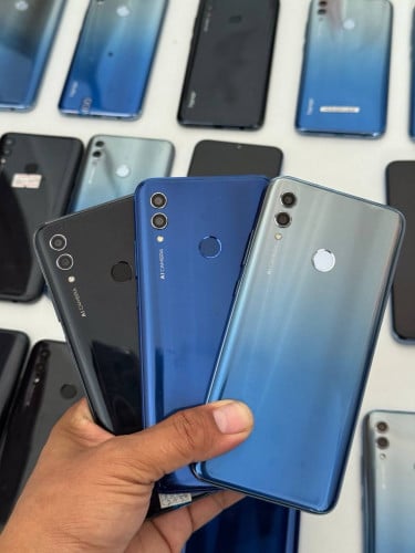 Honor 10lite Ram 6 ថ្មកាន់. ដើរស្មូត