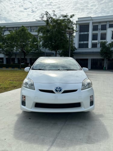 Toyota Prius 2010 តំលៃ​ពិសេស​ 