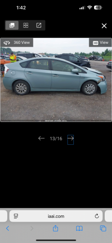 Toyota Prius 2012 plug in full ADVANCED កៅអីចុច ឡានសាងតំលៃទន់ៗ