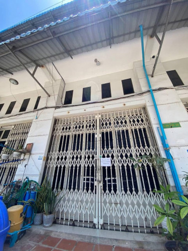 ផ្ទះលក់ក្នុងបូរី ហ្គោដឡាក់ក្រុងប៉ោយប៉ែត