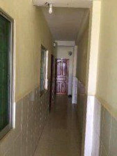 បន្ទប់ជួល