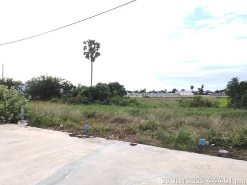 ដីជួល​ (10x18)