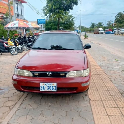 កូរ៉ូឡាឆ្នាំ 94