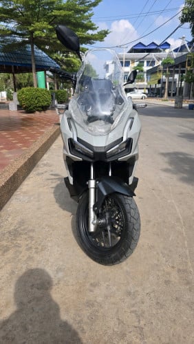 HONDA ADV 2023