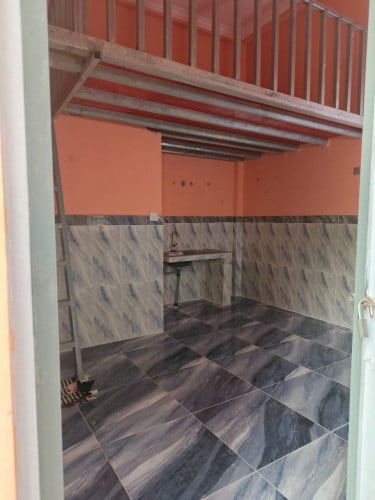 បន្ទប់ជួលស្អាតនៅក្បែរផ្សាសារឿនយ៉ានី