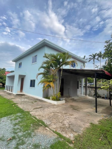 3 Bedrooms house for rent