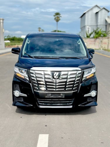 ALPHARD ឆ្នាំ 2015 បើកដំបូល2តង់ 2 door Auto សាំងសុទ្ធ សាងលក់បន្តរបាន