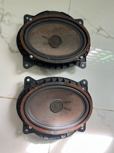 Bass JBL សុីន Camry Hybrid 07. 50$